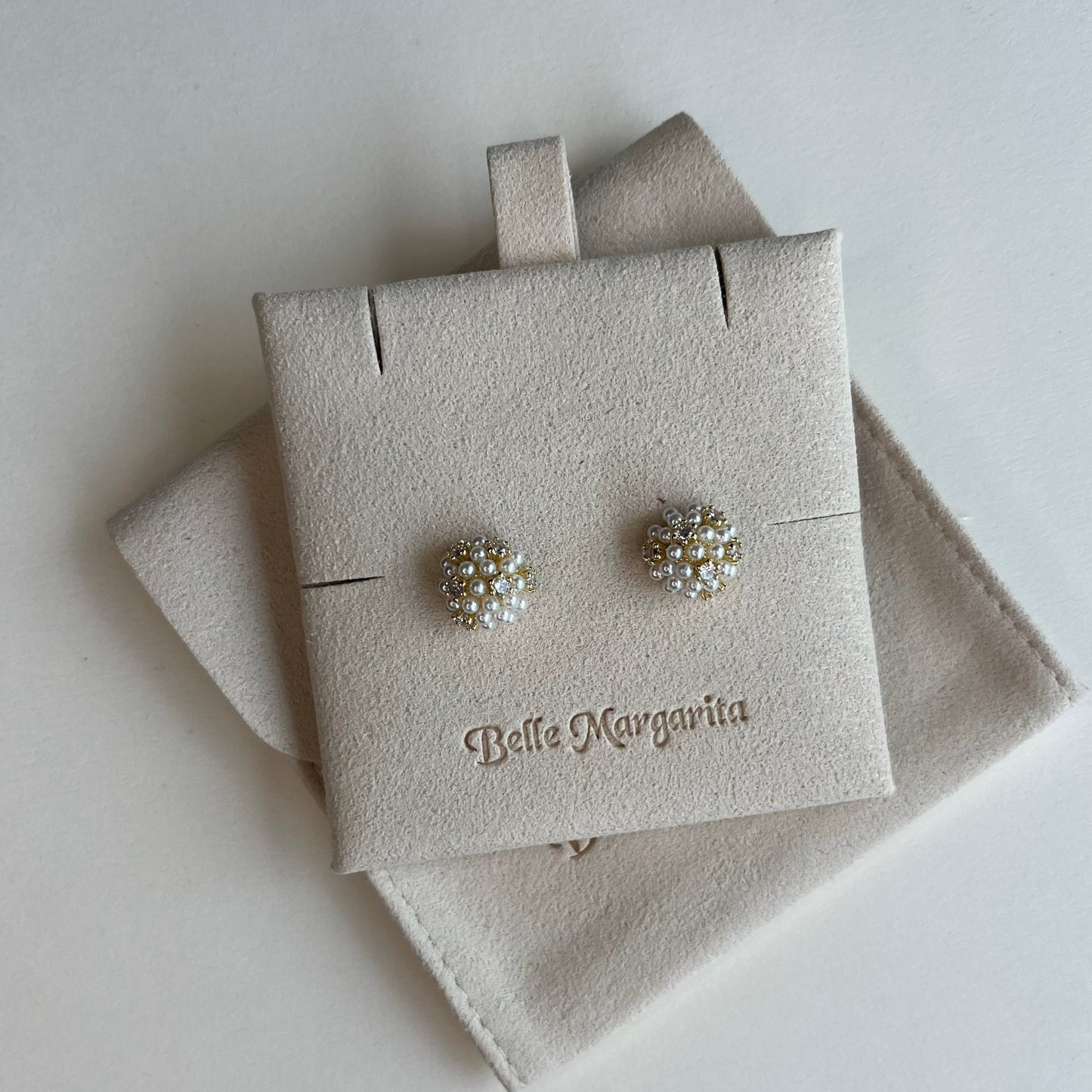 Exquisite flower ball pearl earring - Bellemargarita Jewelry