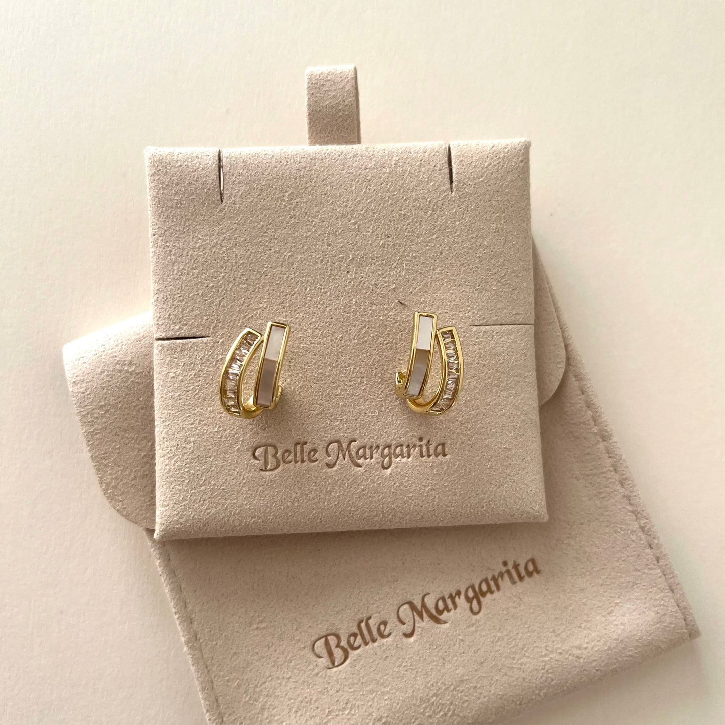 Clean geometric line earring|925 sterling silver - Bellemargarita Jewelry