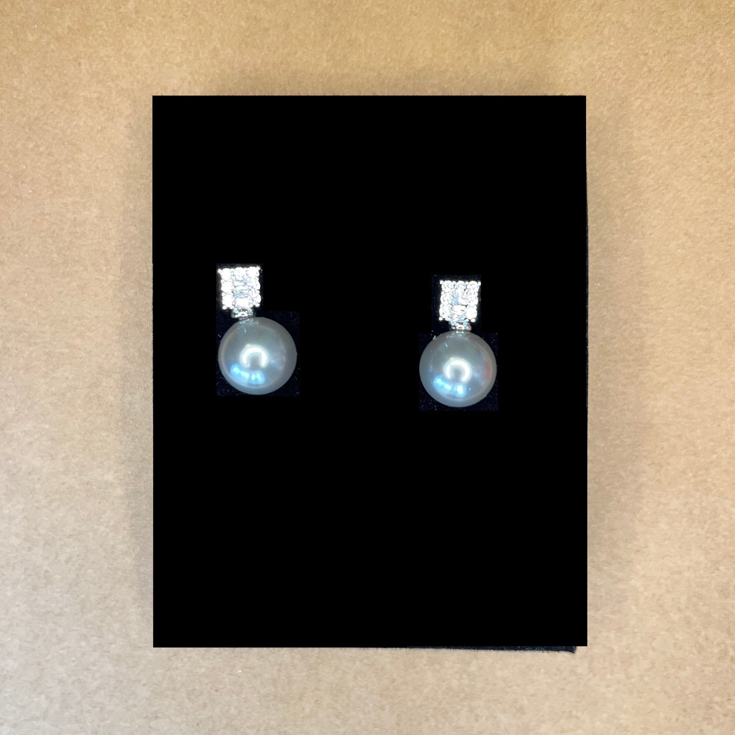 Grey pearl earring|925 sterling silver - Bellemargarita Jewelry